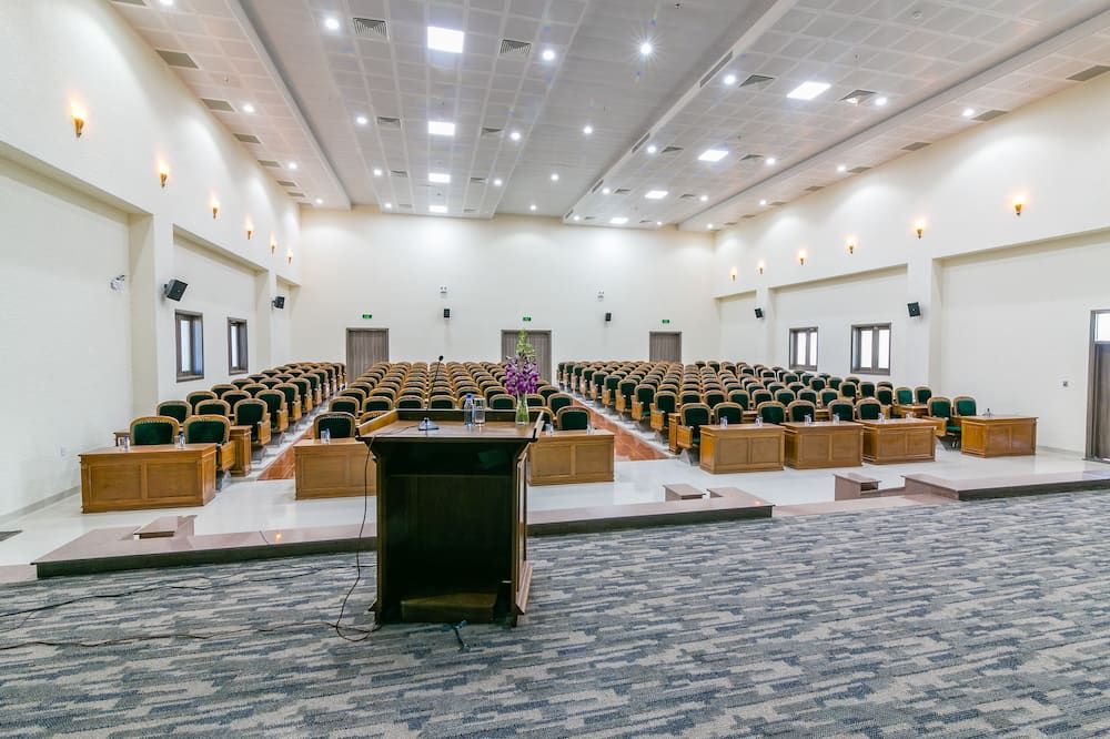 غرفة الاجتماعات