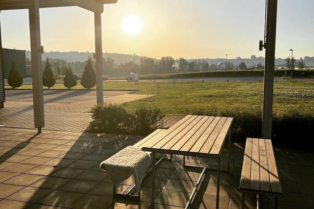 شرفة مرصوفة