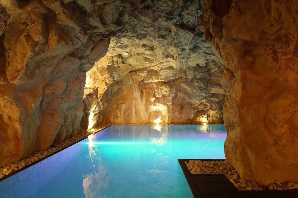 حوض السباحة صورة