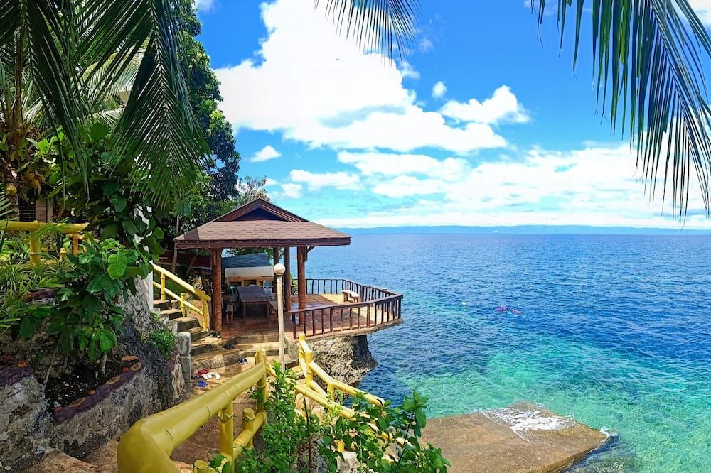 حوض السباحة صورة