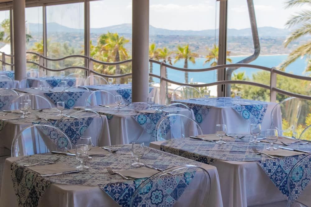 قاعة الولائم