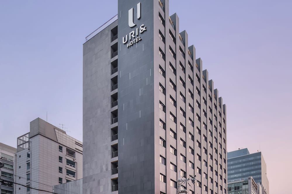 مبنى