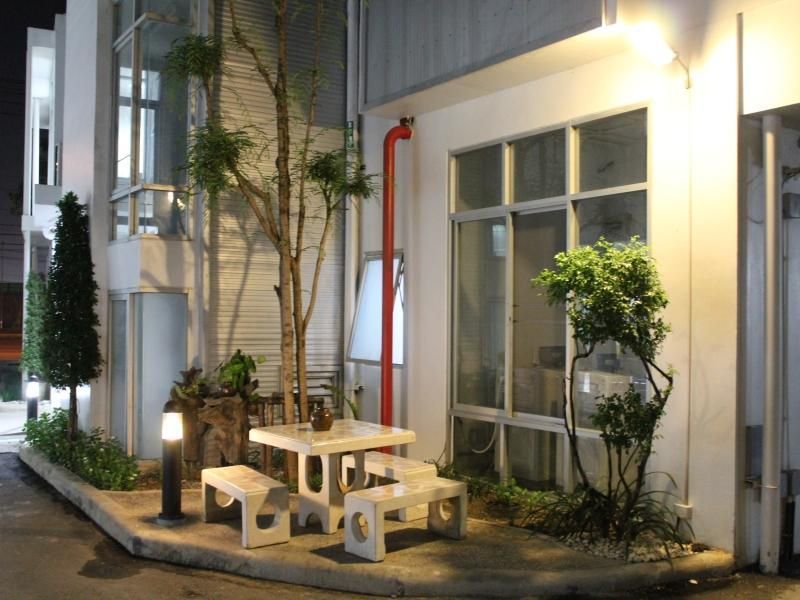 شرفة مرصوفة