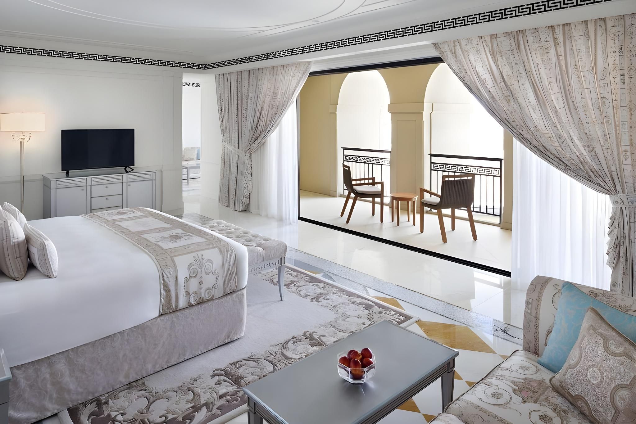 آخر