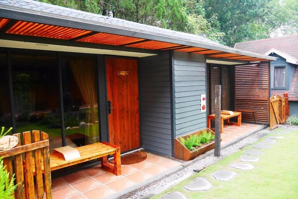 شرفة مرصوفة صورة