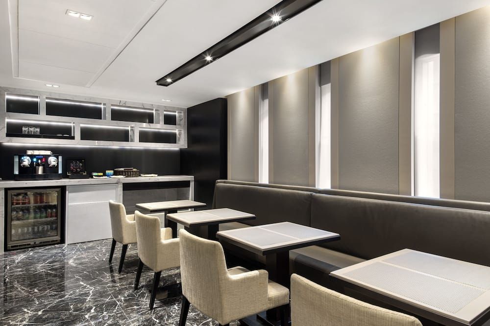 آخر