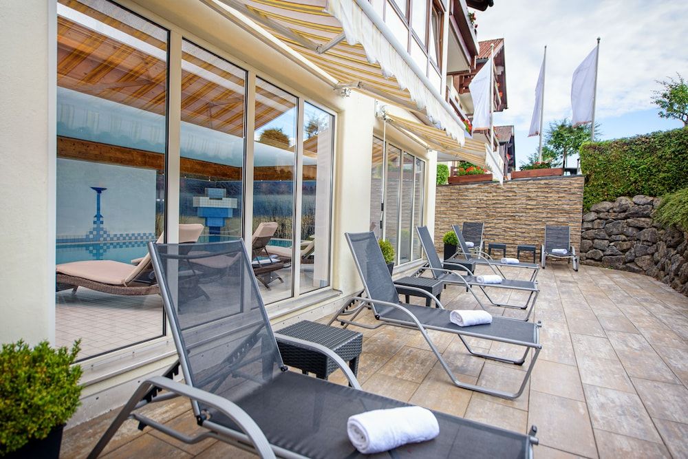 شرفة مرصوفة