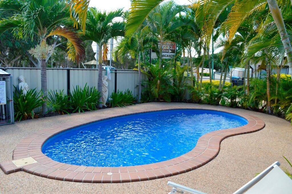 حوض السباحة صورة