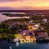 آخر