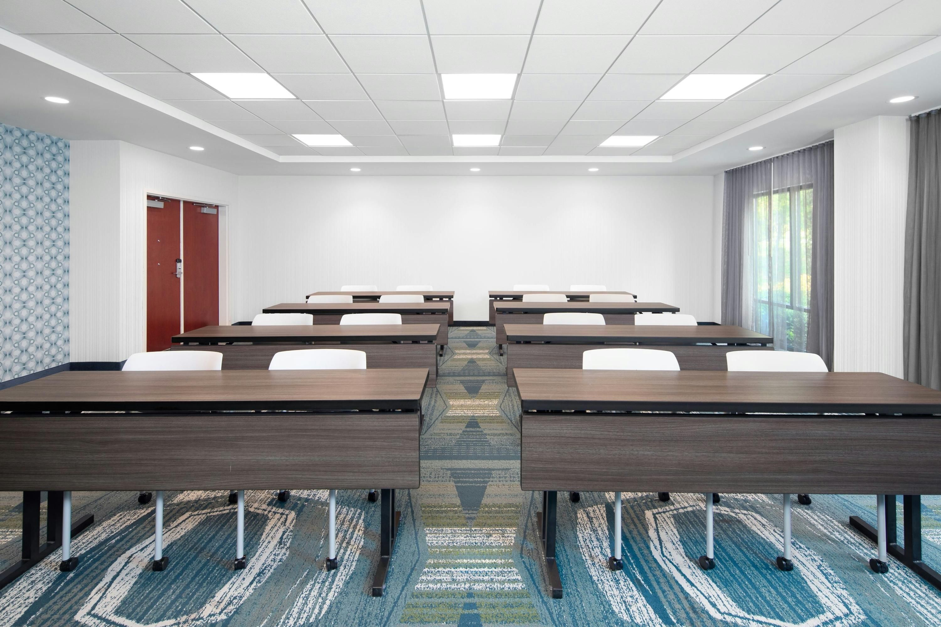 غرفة الاجتماعات