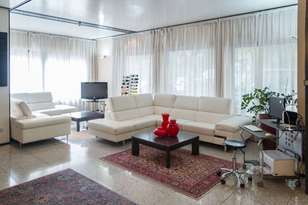 غرفة معيشة صورة