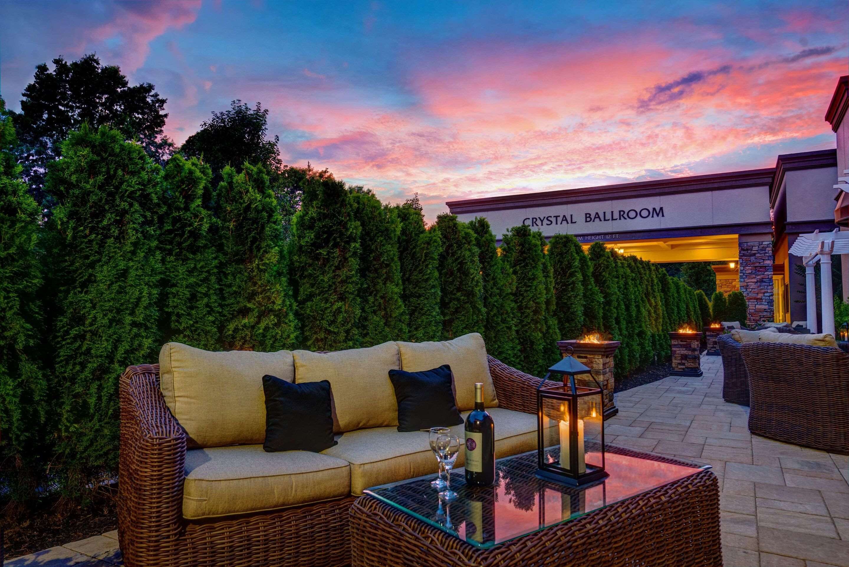 شرفة مرصوفة صورة