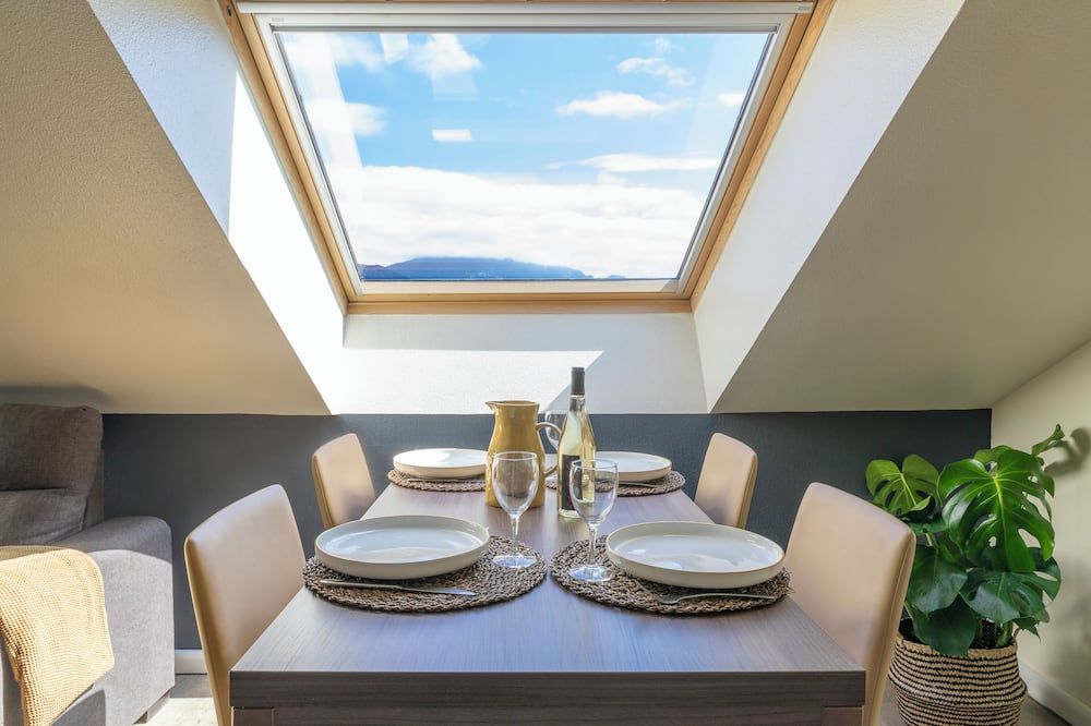 غرفة طعام صورة