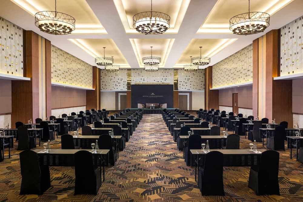 غرفة الاجتماعات