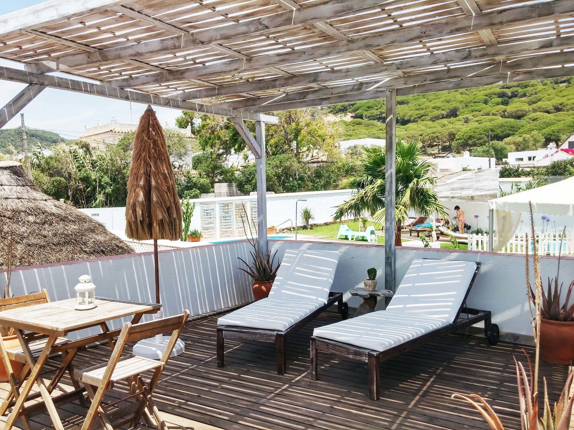 شرفة مرصوفة