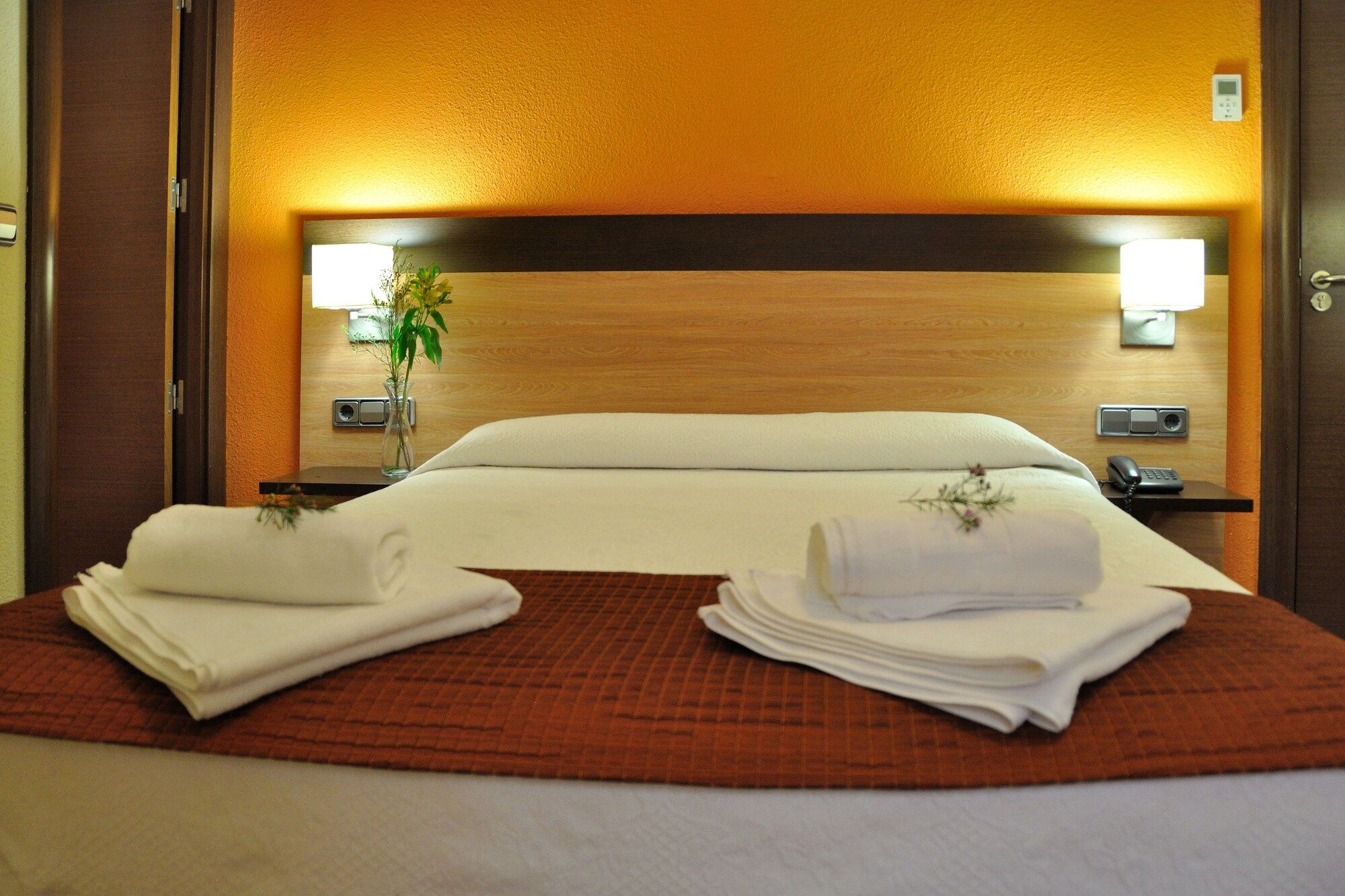 آخر