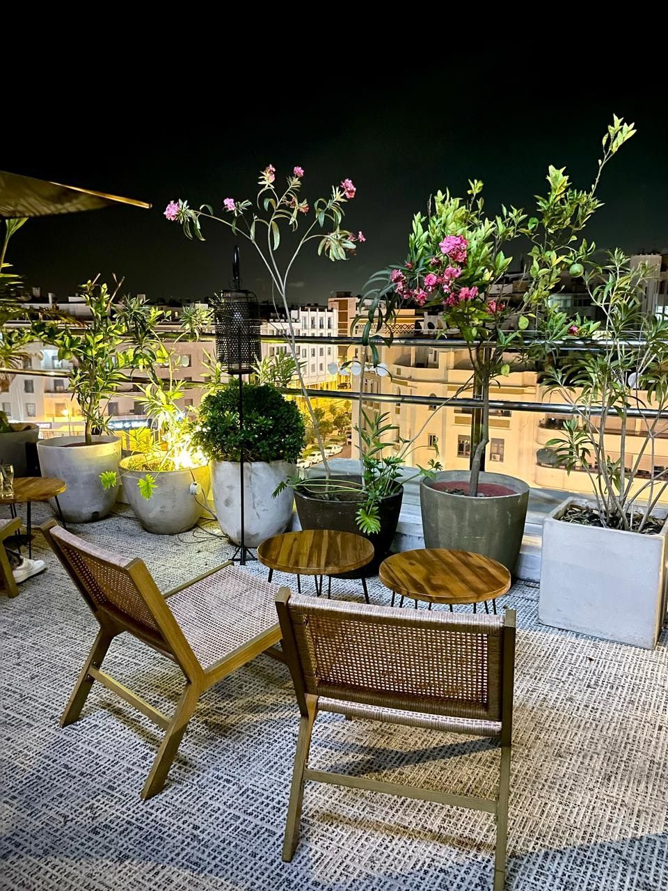 شرفة مرصوفة