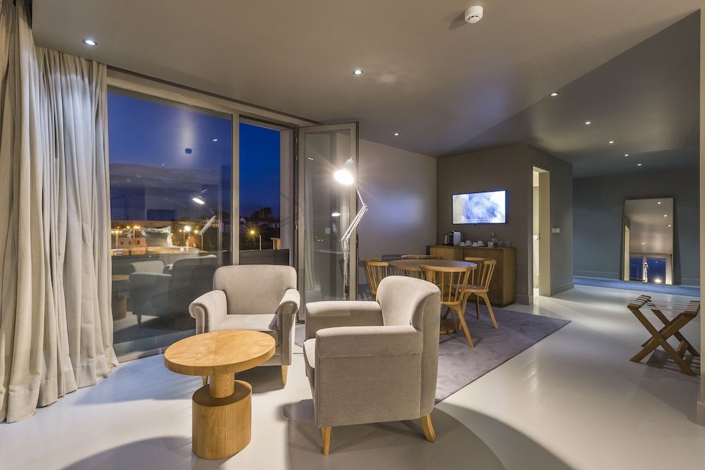 غرفة معيشة صورة