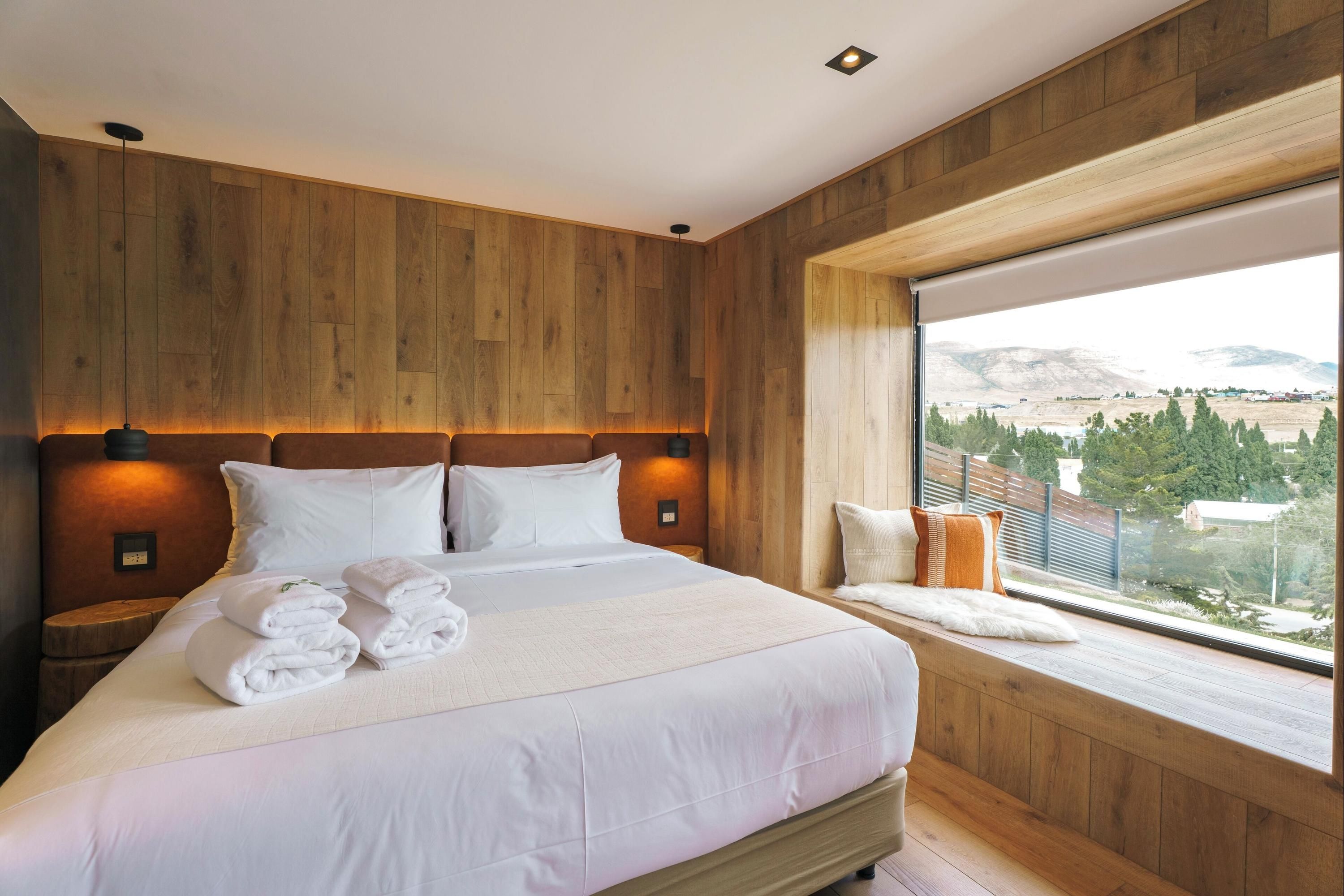آخر