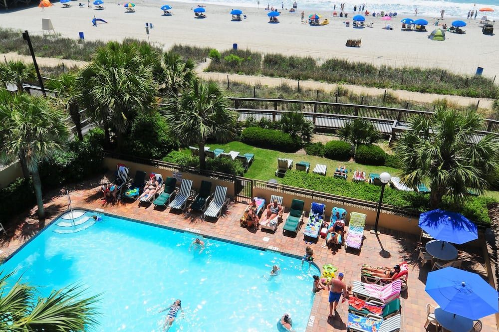 حوض السباحة صورة