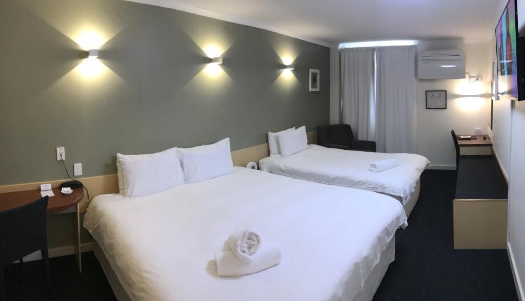 آخر