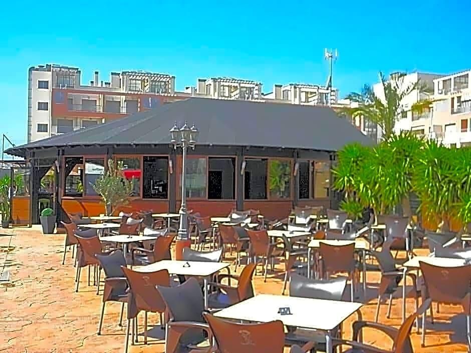 مطعم