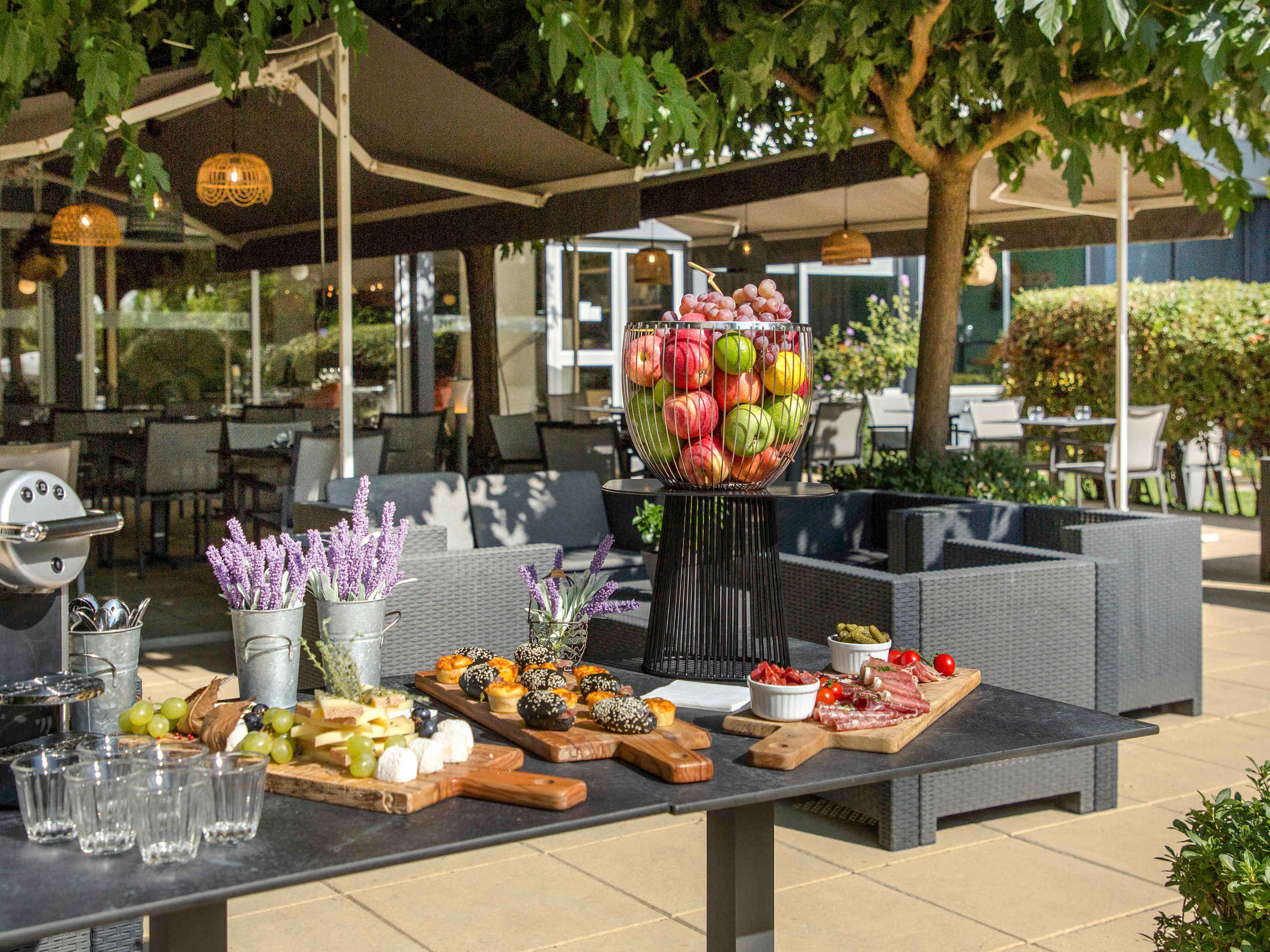 غرفة الاجتماعات