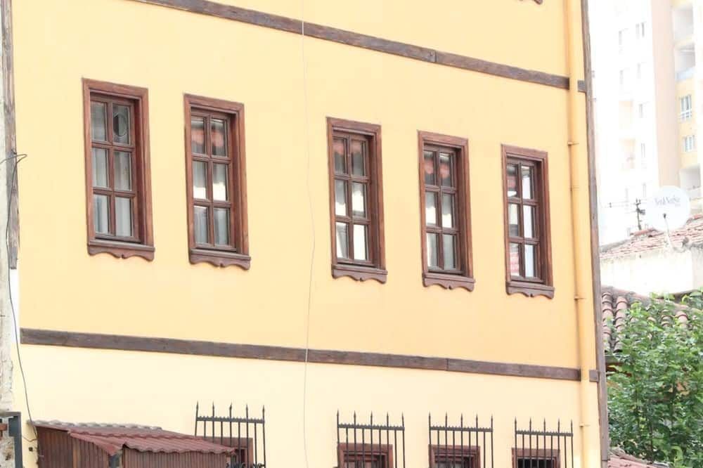 مبنى