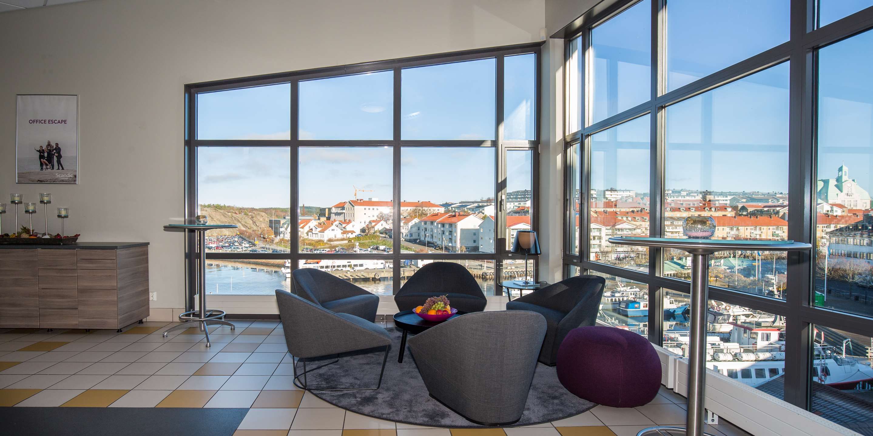 غرفة الاجتماعات