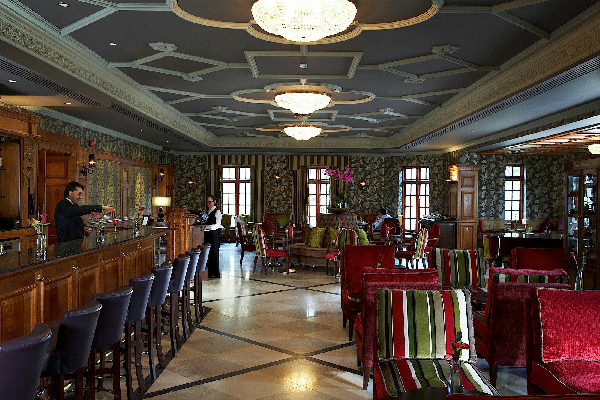 مطعم
