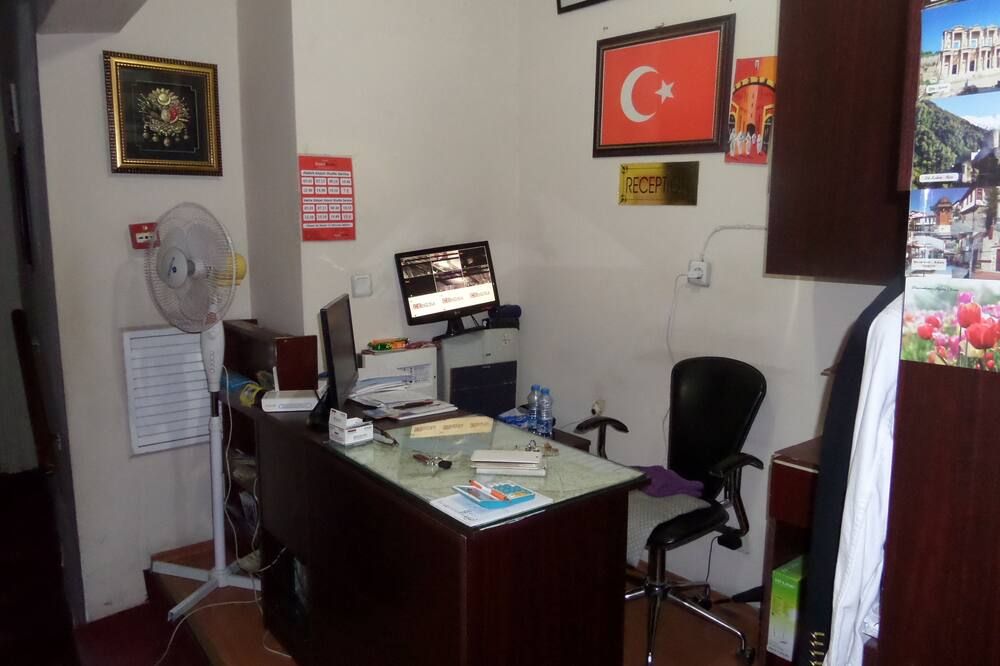 مركز أعمال