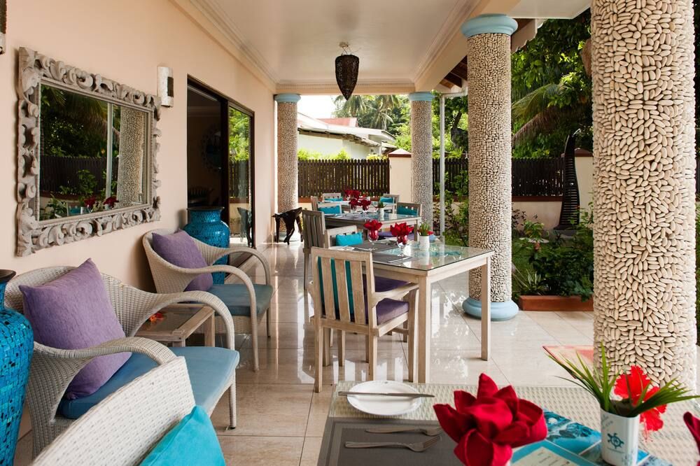 شرفة مرصوفة