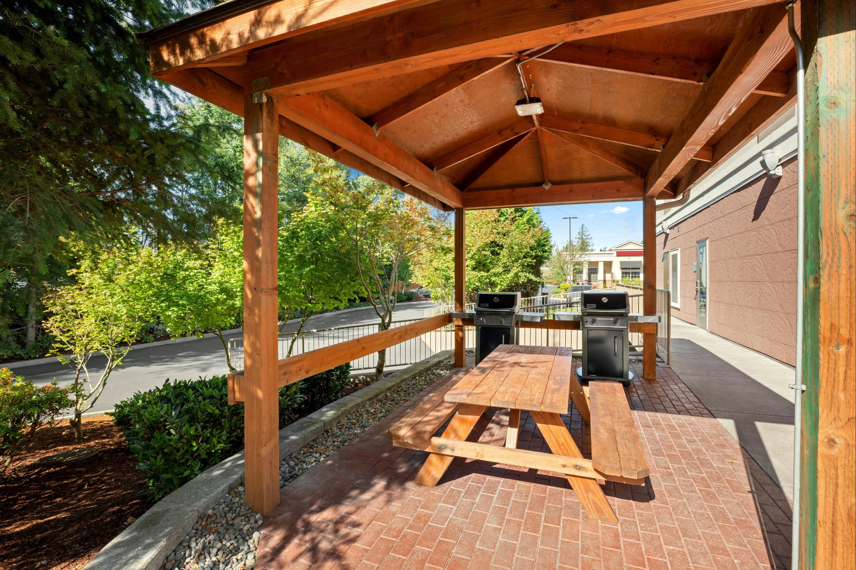 شرفة مرصوفة