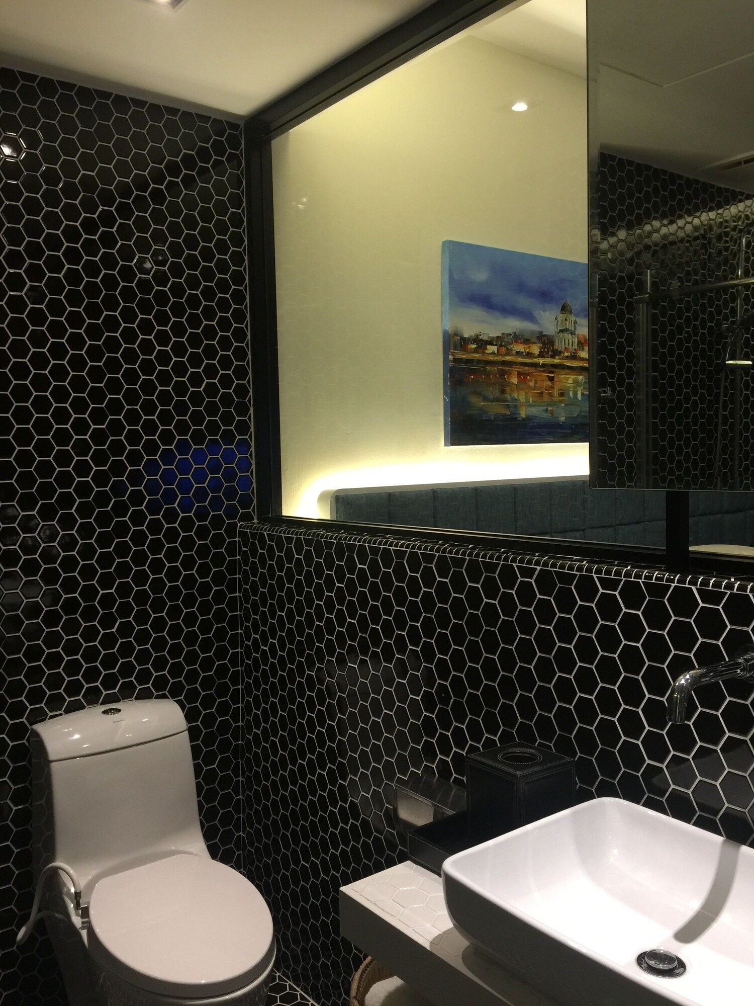 آخر