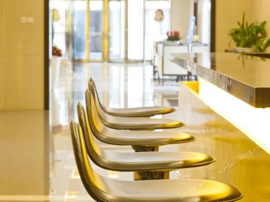 آخر