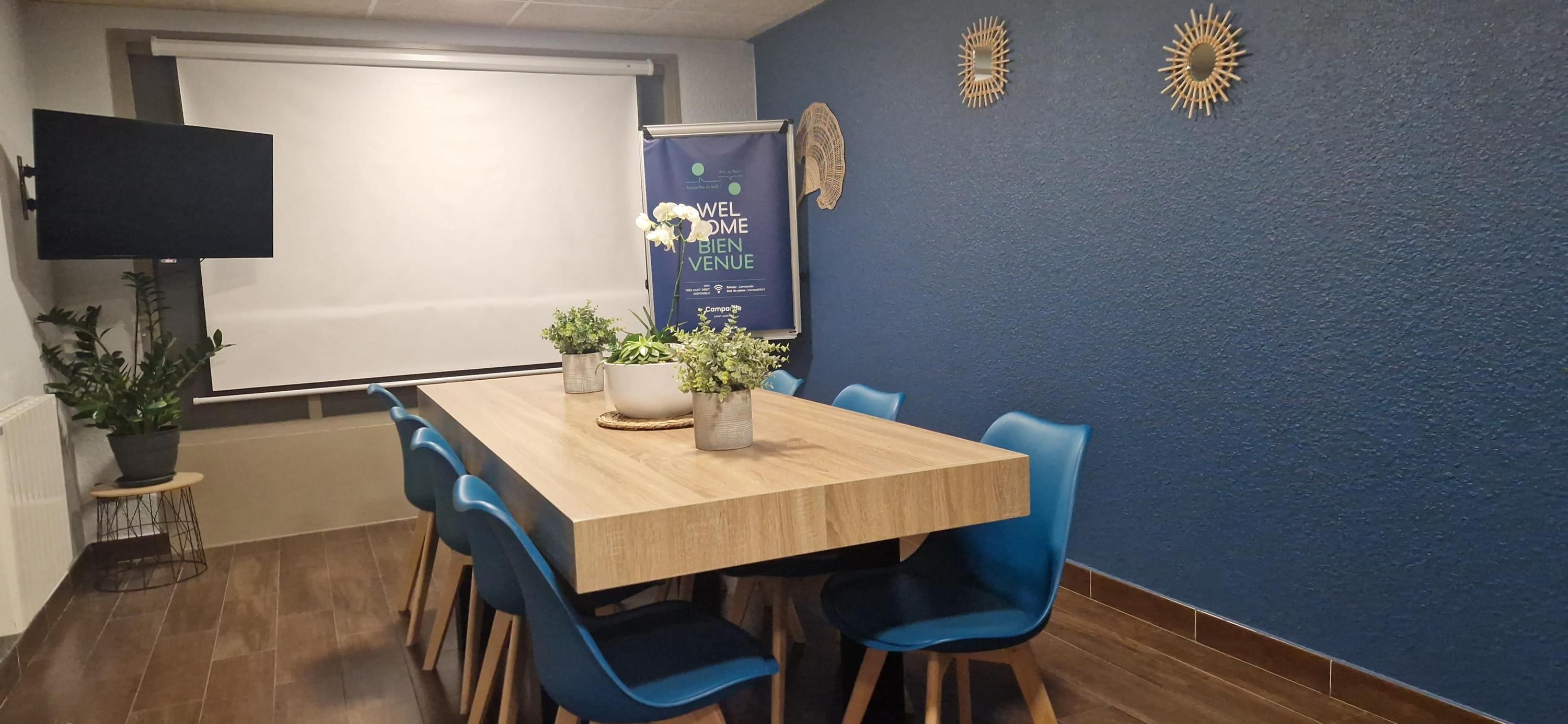 غرفة طعام صورة