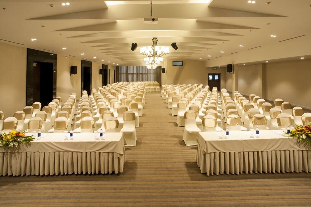 غرفة الاجتماعات