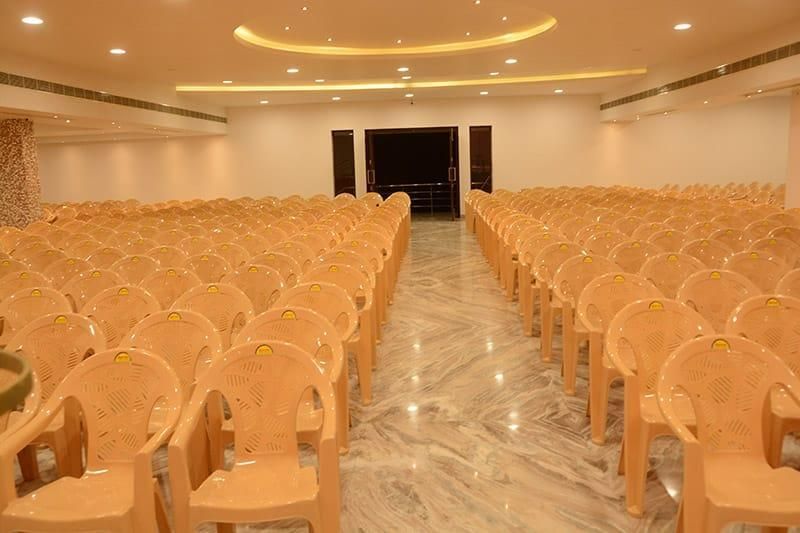 غرفة الاجتماعات