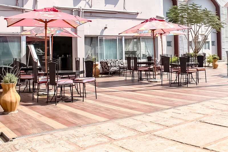 شرفة مرصوفة صورة