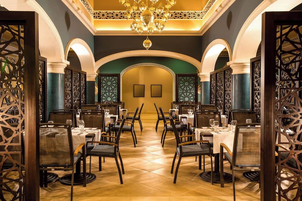 مطعم
