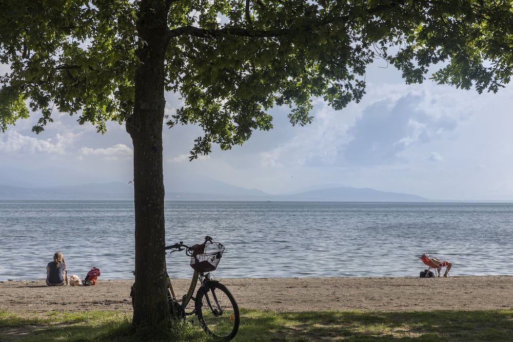 آخر
