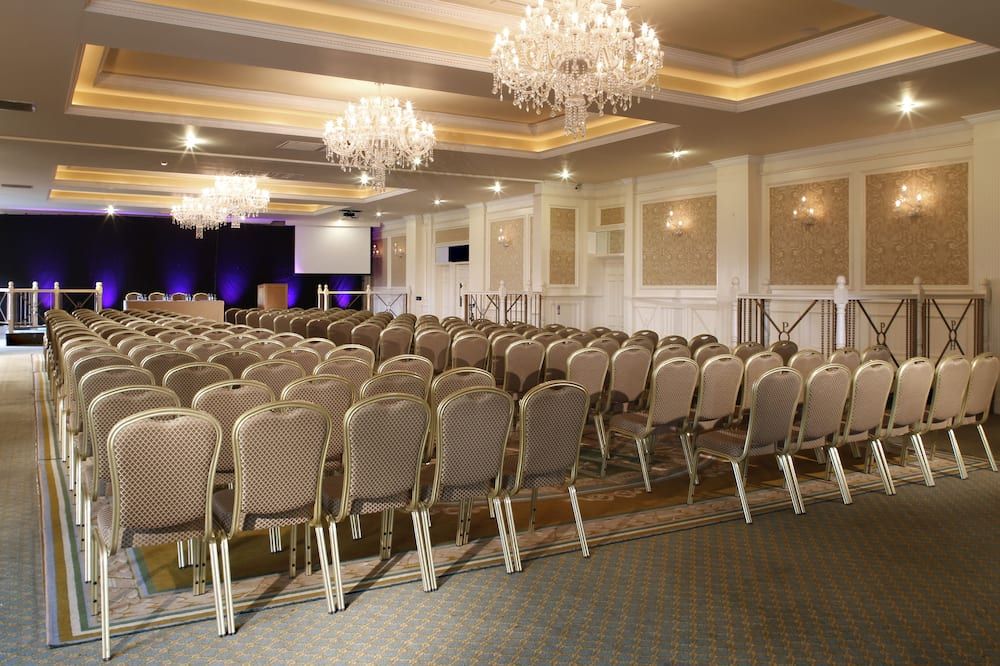 غرفة الاجتماعات