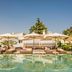 حوض السباحة