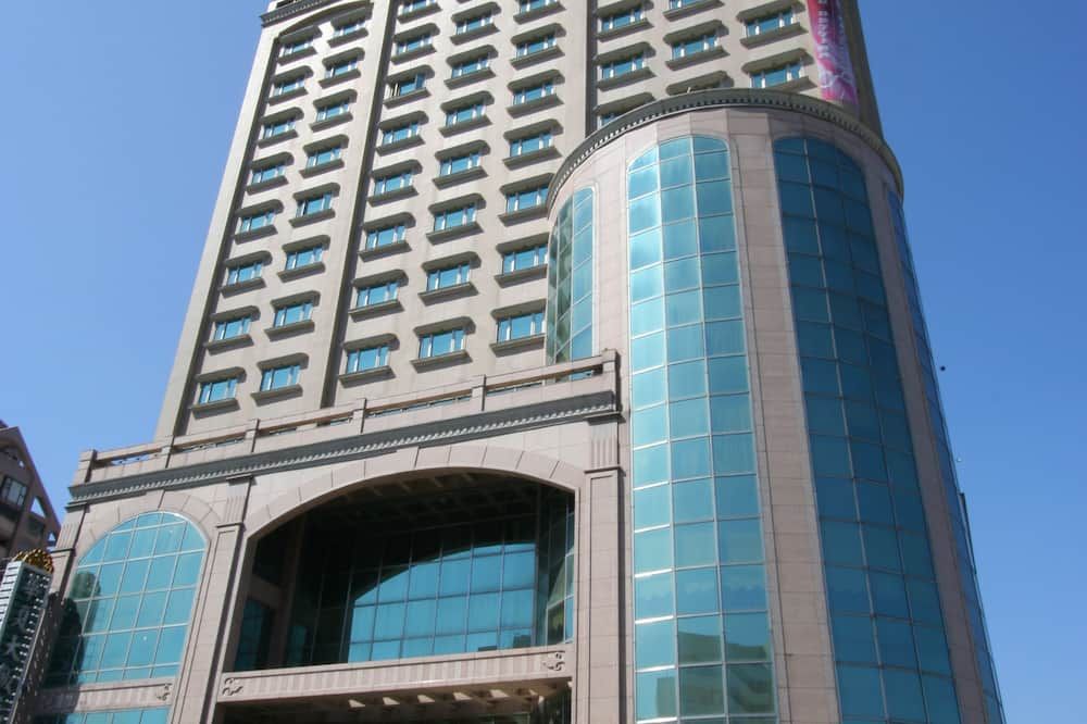 مبنى
