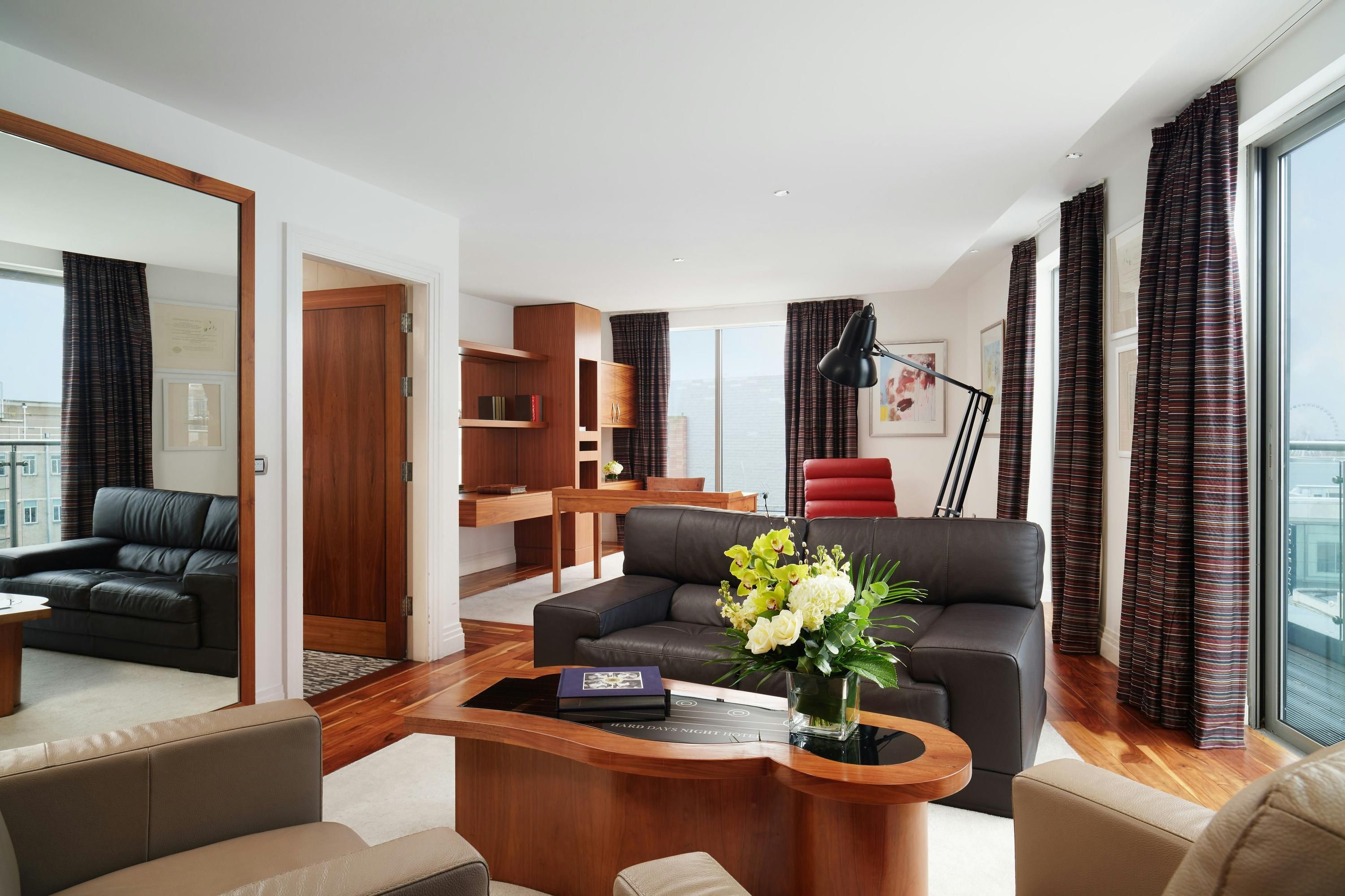 غرفة معيشة صورة