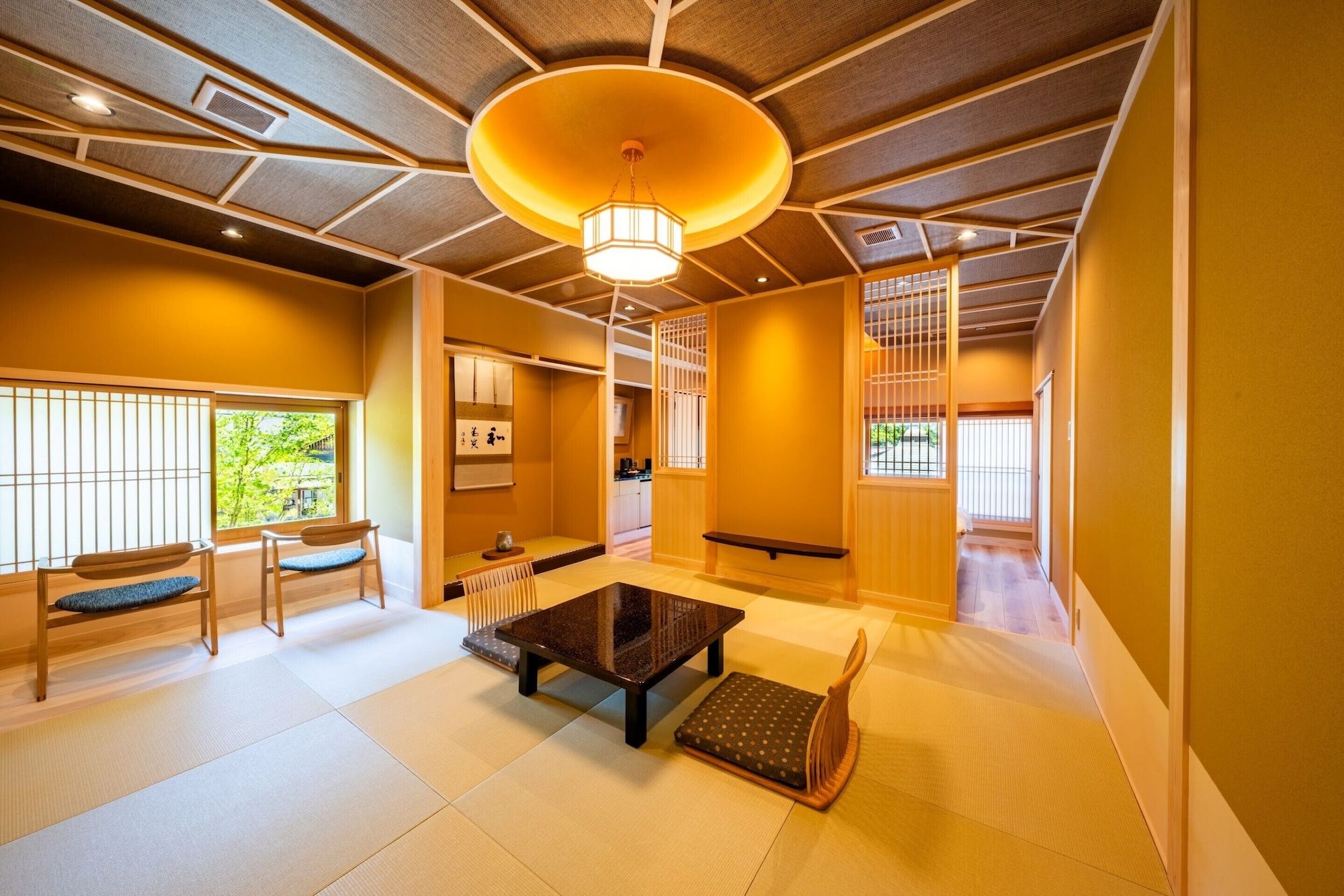 غرفة طعام صورة