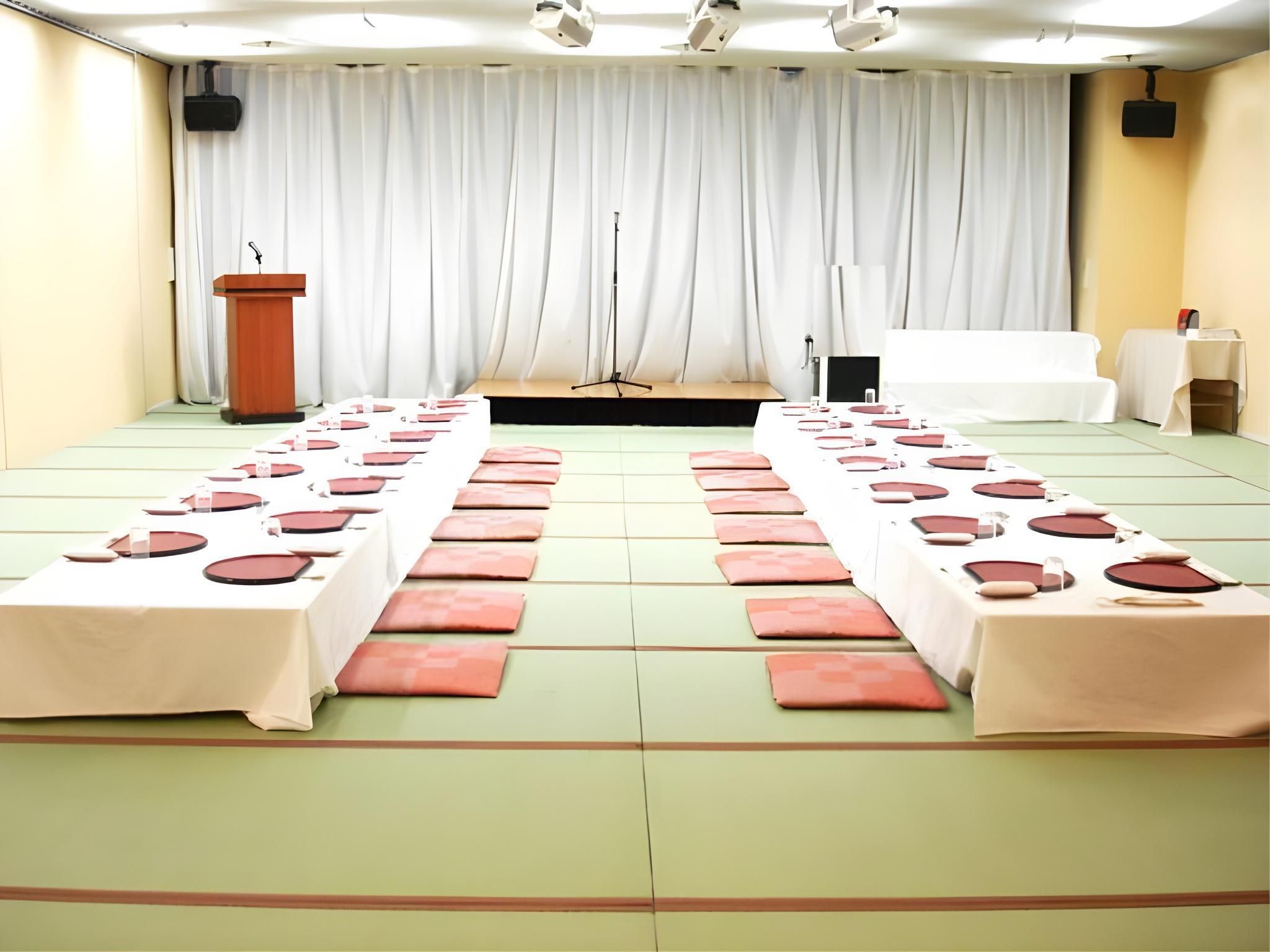 غرفة الاجتماعات