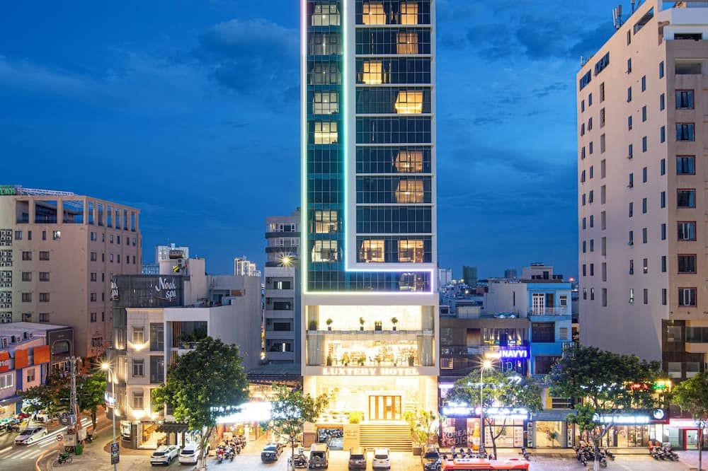 مبنى