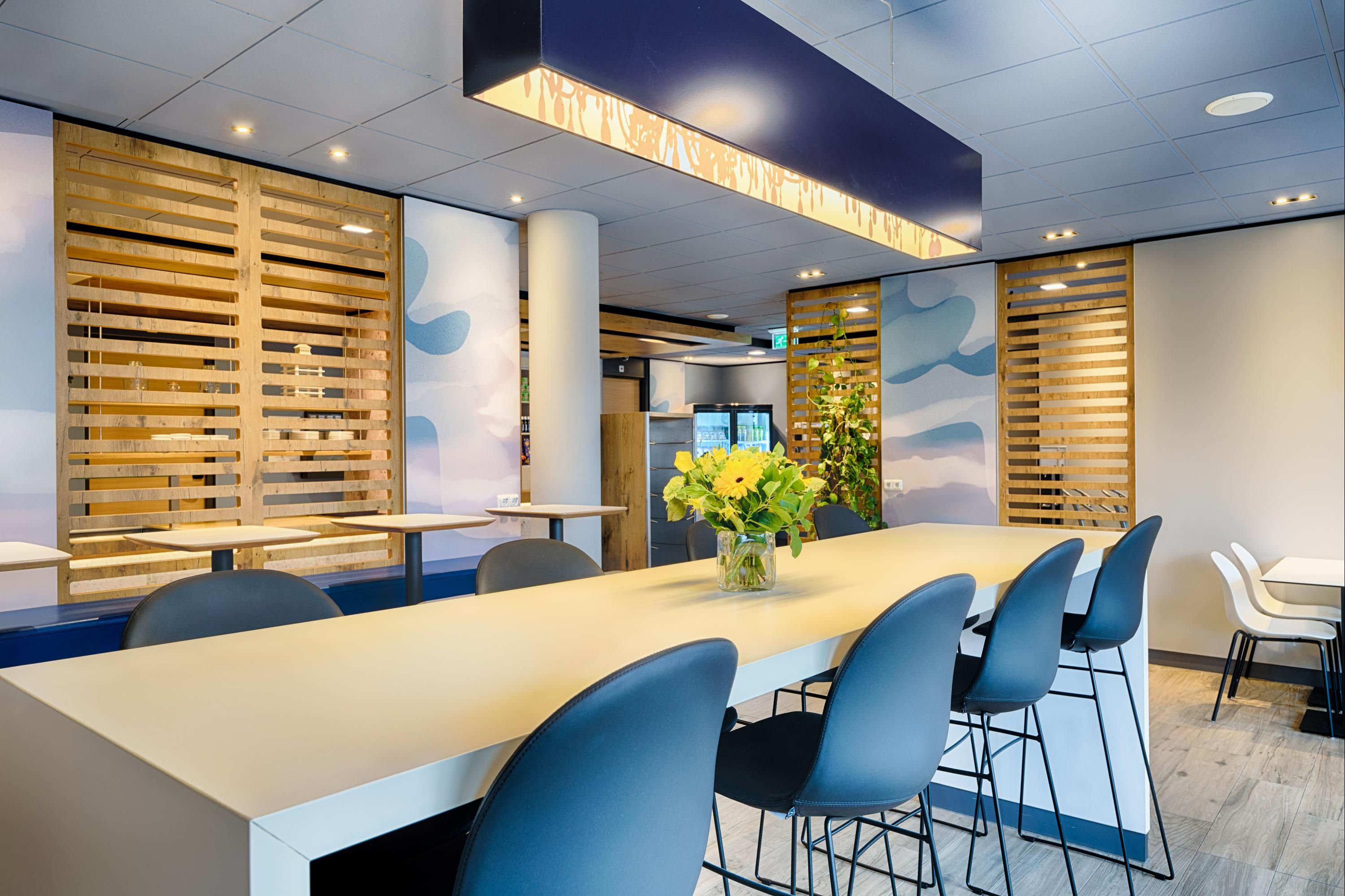 غرفة الاجتماعات