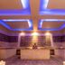 آخر